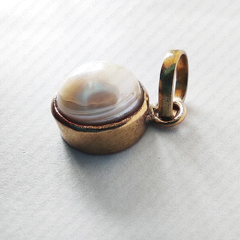 Moti (pearl) Semi-precious Gemstone Locket Small